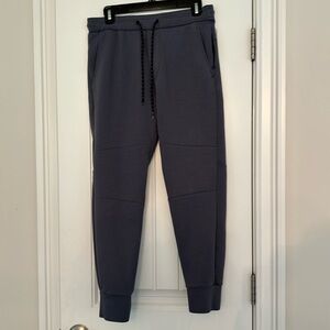 American Eagle Men’s small drawstring joggers